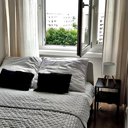 Apartment Przy Parku Wyspianskiego *